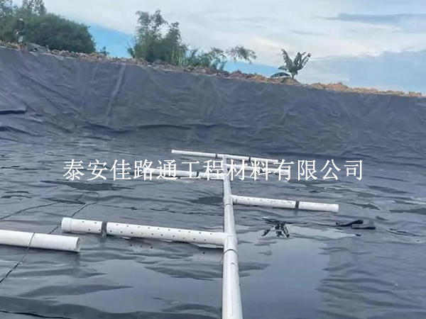 守護(hù)工程“防護(hù)盾”：HDPE土工膜施工要點(diǎn)全知道