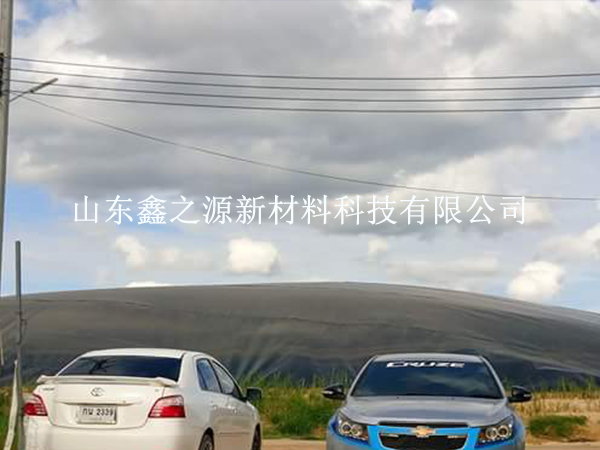 沼氣池黑膜需要進(jìn)行怎樣的養(yǎng)護(hù)工作？