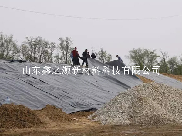 如何很好的處理養(yǎng)殖防滲膜施工中的熱脹冷縮？