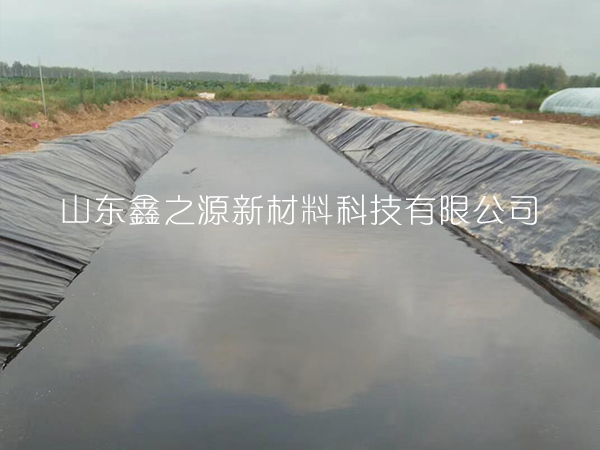 鋪設(shè)hdpe土工膜時可進行無縫連接嗎？