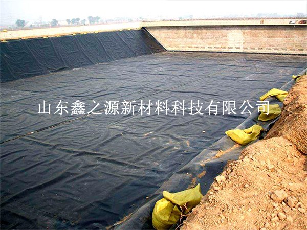 黑膜沼氣池選擇的沼氣池土工膜為何有差距？