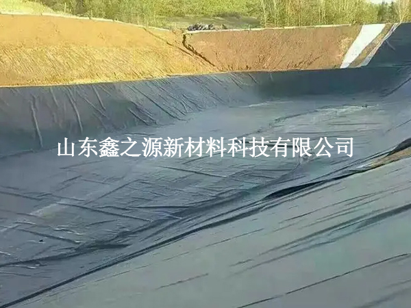 魚(yú)塘防滲膜的鋪設(shè)過(guò)程需要避免哪些問(wèn)題？