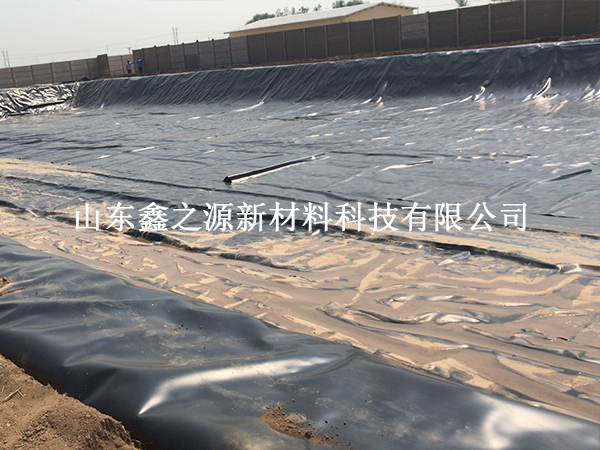 沼氣池建設：為何選擇黑色HDPE土工膜？