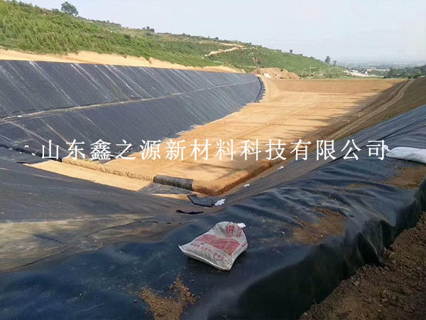 養(yǎng)殖防滲膜鋪設(shè)施工需規(guī)避的環(huán)境
