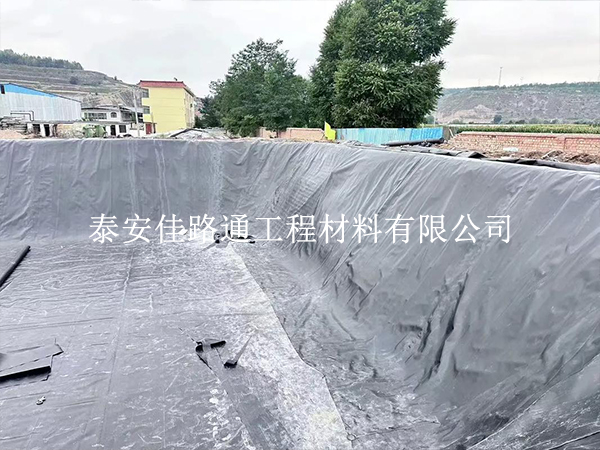 膨潤土防水毯搭接總出問題？規(guī)范施工步驟看這里