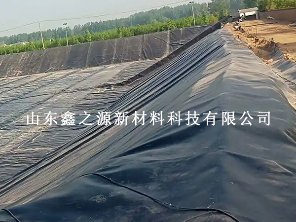 沼氣池防滲膜老得快？這幾招能讓它多用好些年
